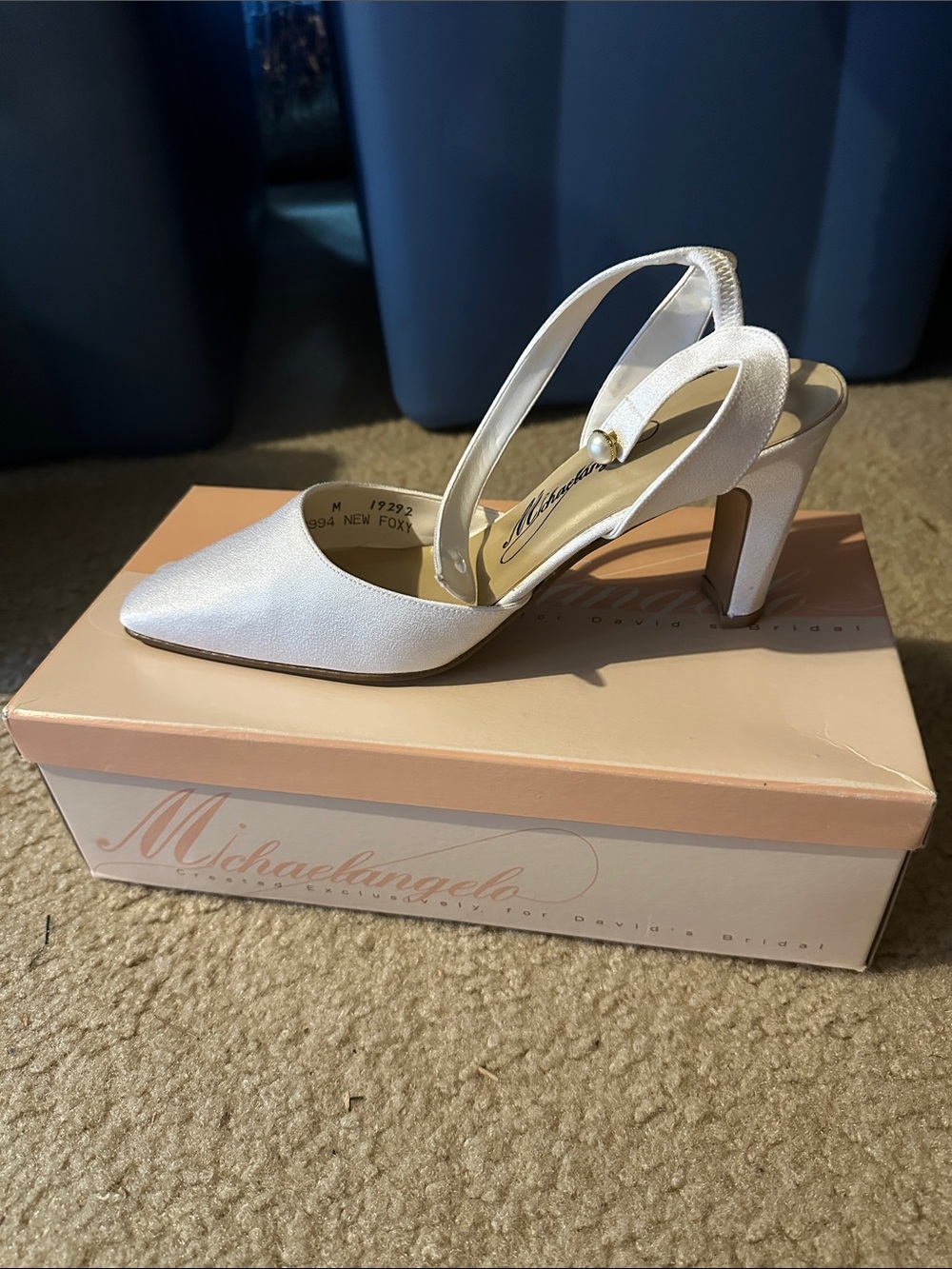 Michaelangelo White Satin Pointed Slingback Heels